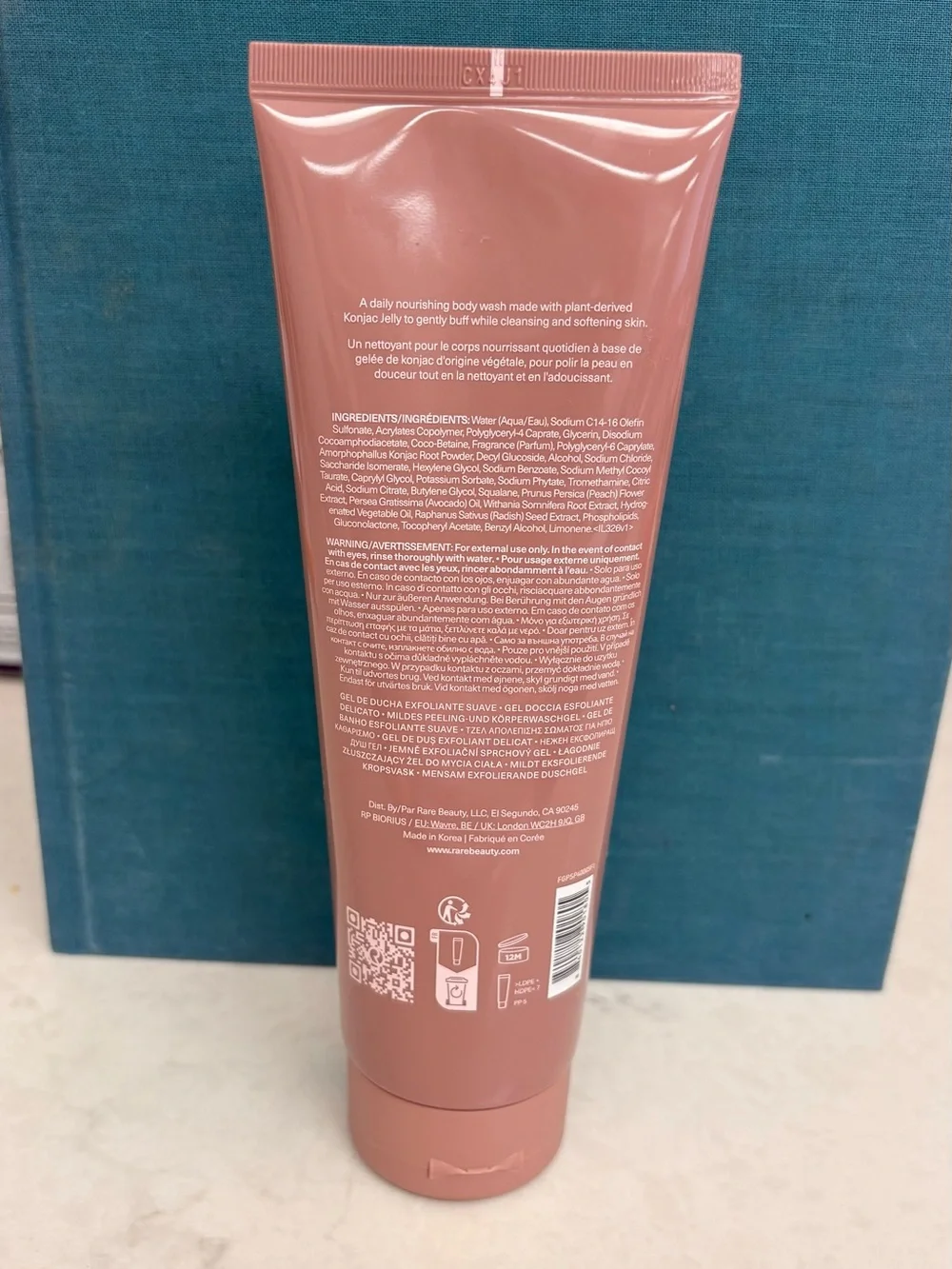 Rare Beauty - Find Comfort Gentle Exfoliating Body Wash - MSRP $24